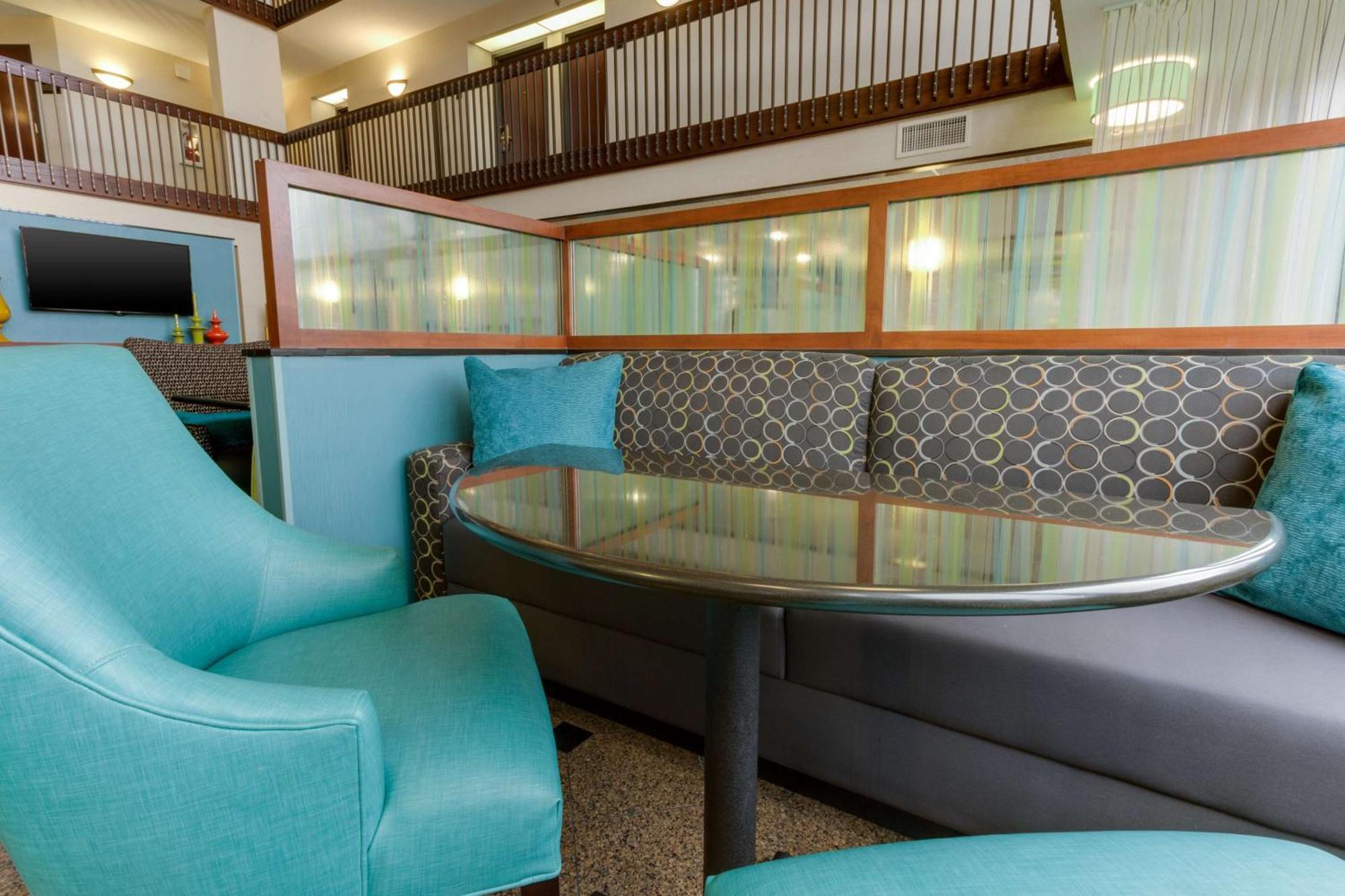 Hotel Drury & Grandview 3*